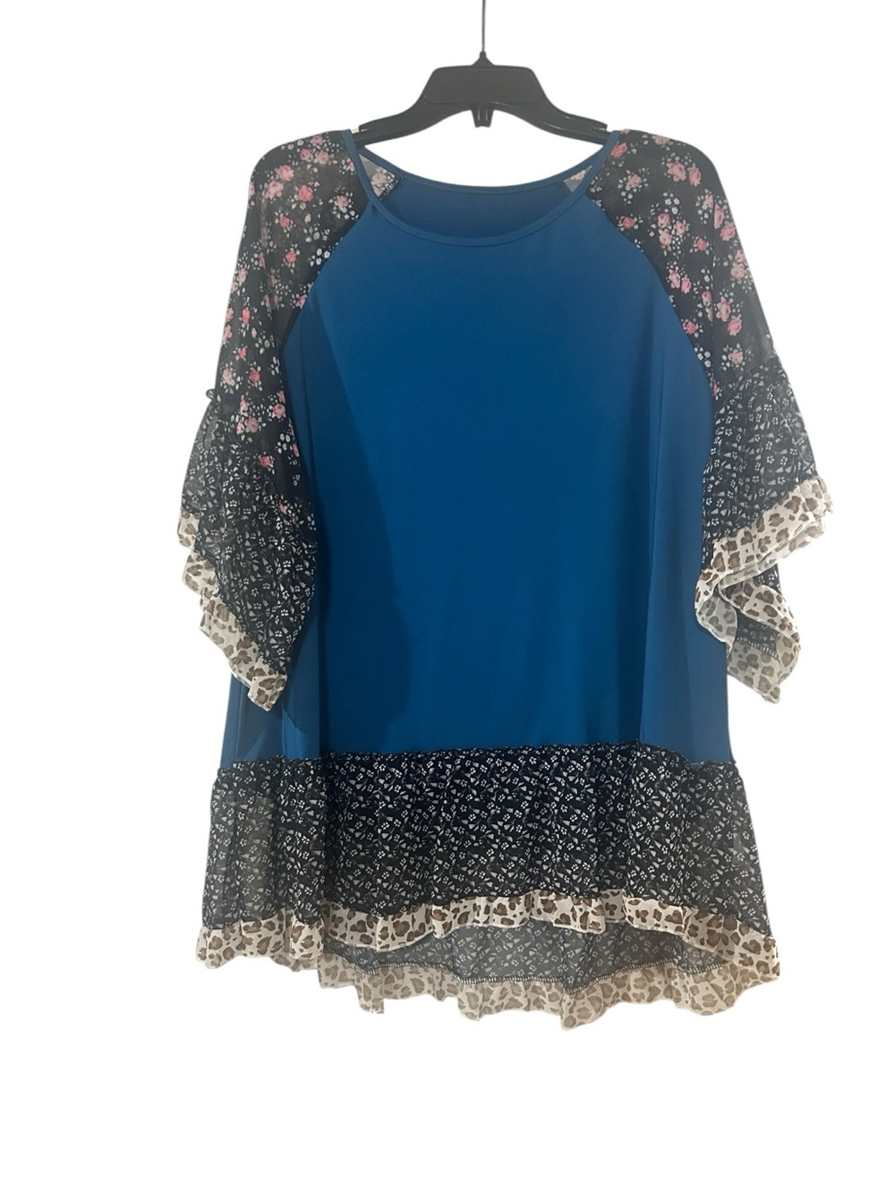 NWOT Blue Mixed-Print Ruffle Sleeve Tunic Top
